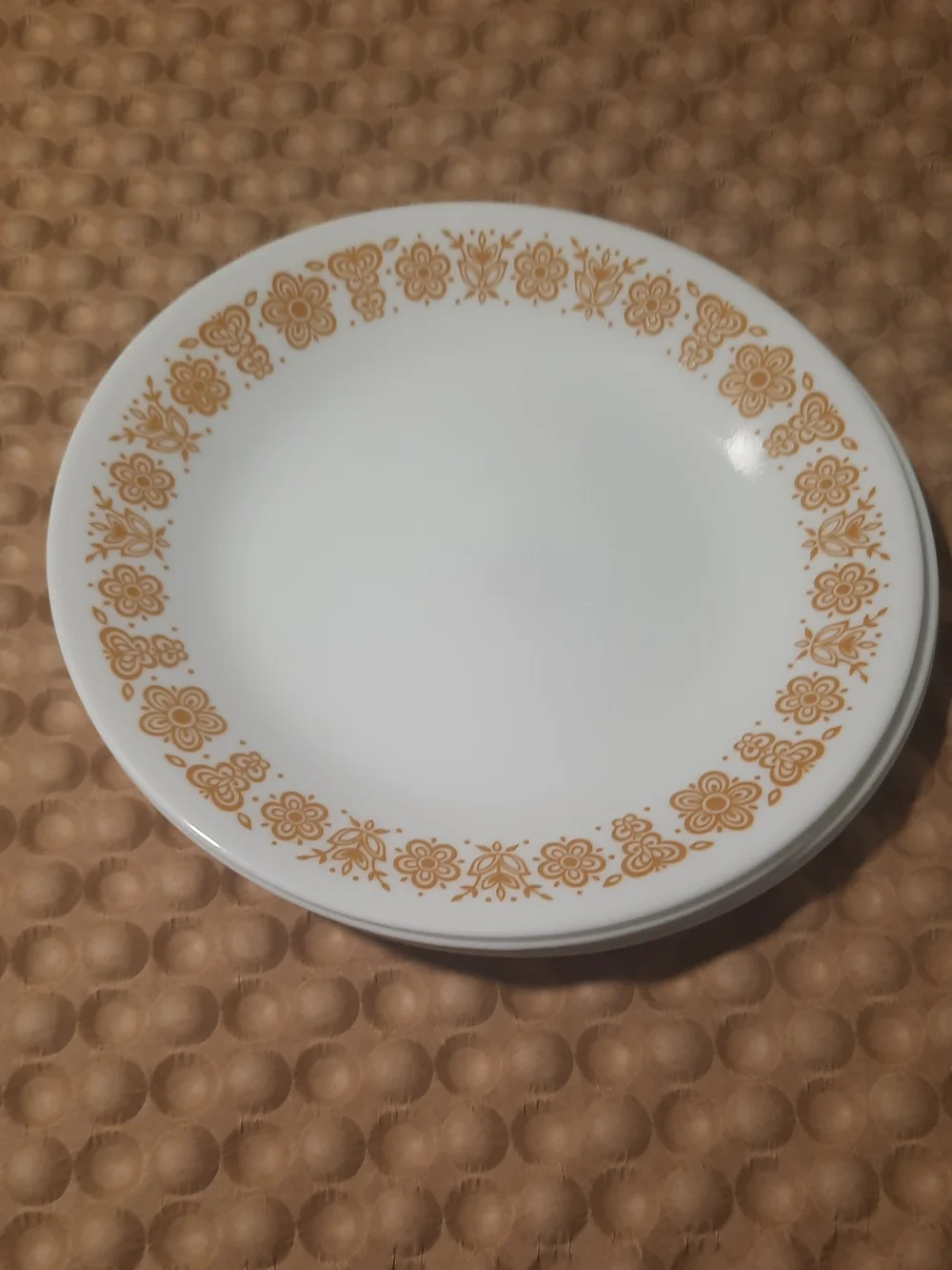 Corelle Butterfly Gold Plates × 4